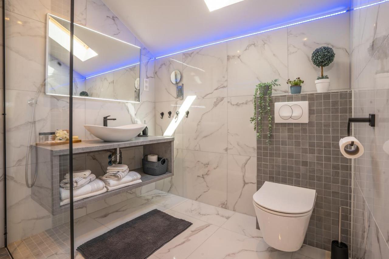 Deluxe Apartments Franjkovic Seliste Dreznicko Εξωτερικό φωτογραφία