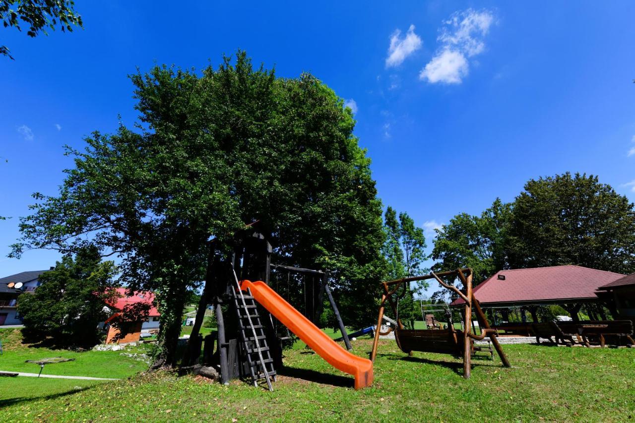 Deluxe Apartments Franjkovic Seliste Dreznicko Εξωτερικό φωτογραφία