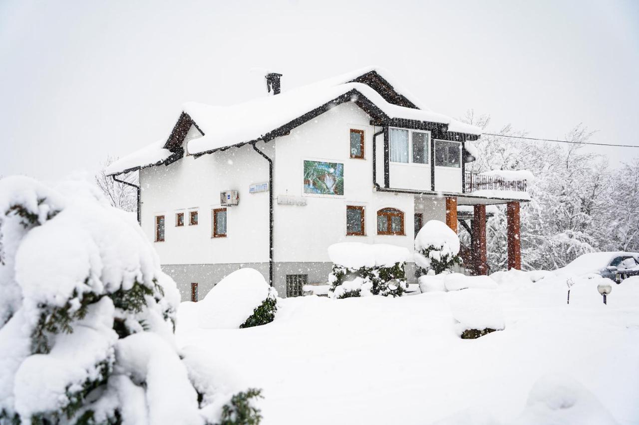 Deluxe Apartments Franjkovic Seliste Dreznicko Εξωτερικό φωτογραφία